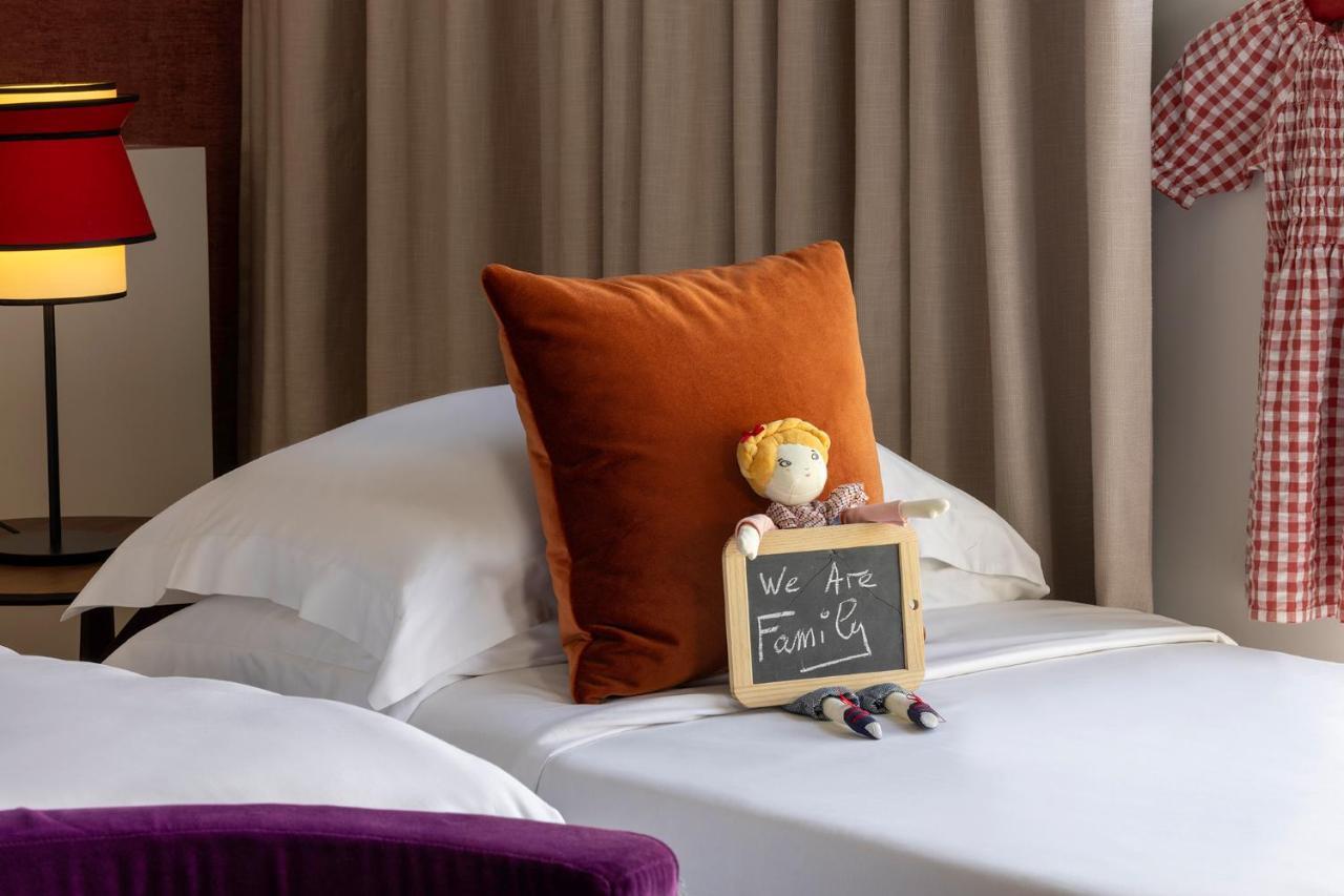 Hotel Etoile Maillot Париж Екстериор снимка